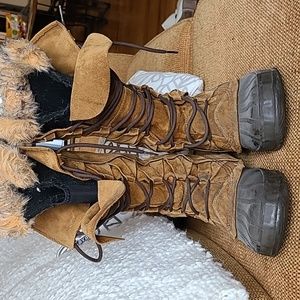 Sorel leather boots